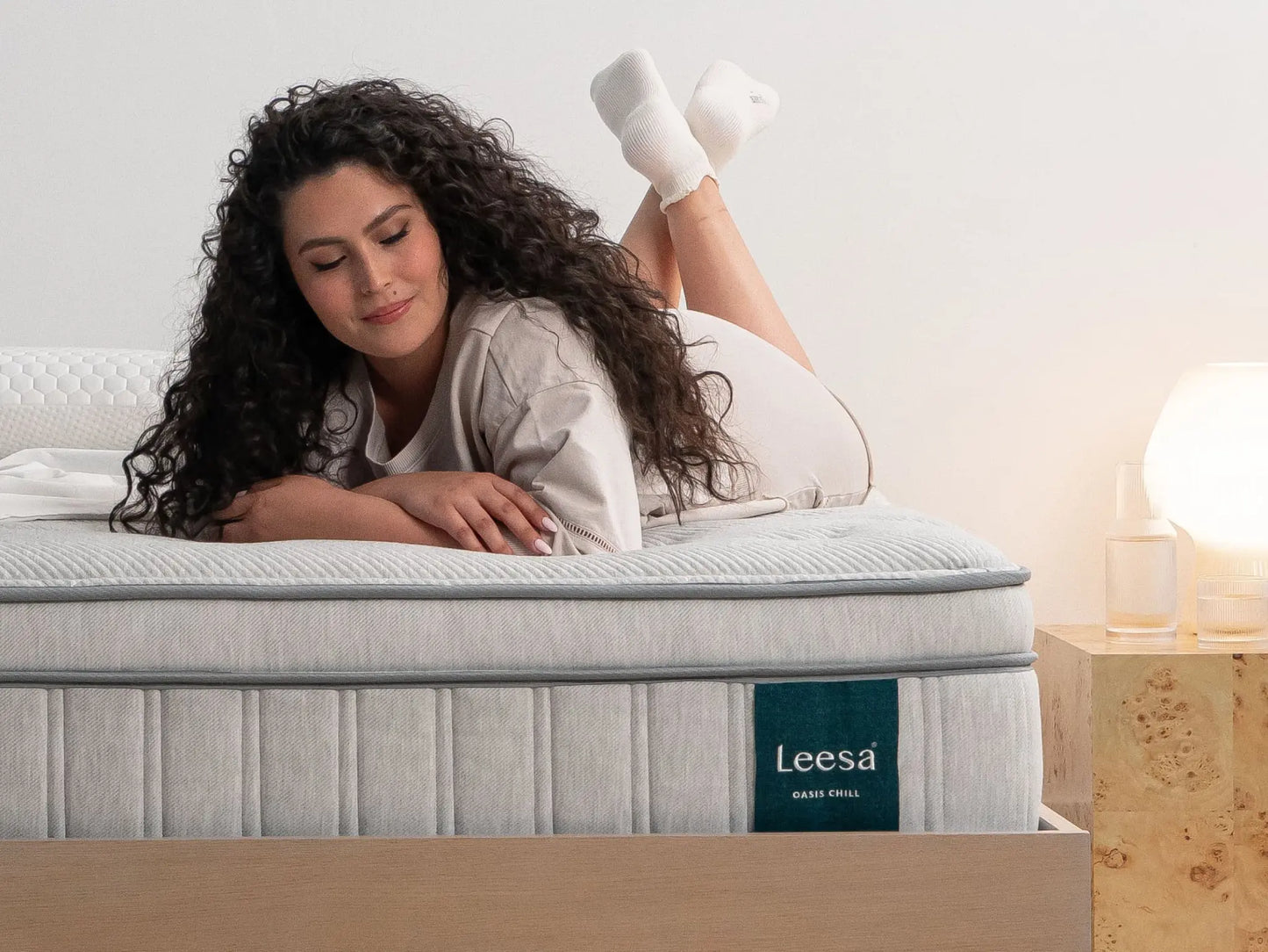 Leesa Oasis Chill Hybrid Mattress